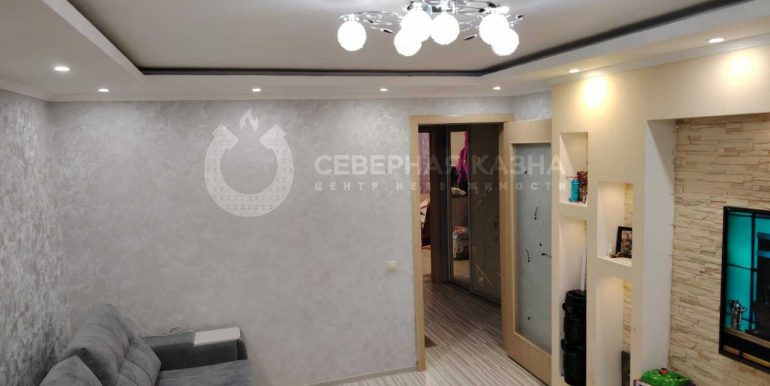 e47eb504b7b404be94eeb4a389d05317_313