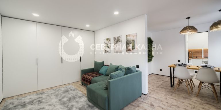 e2b4f19db7513c04cf09f4a72495d534_313